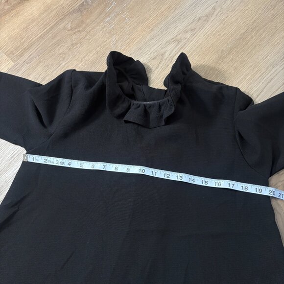 Tuckernuck Black Faye Blouse size M medium ruffle neck bow back 3/4 sleeve top - Picture 10 of 10